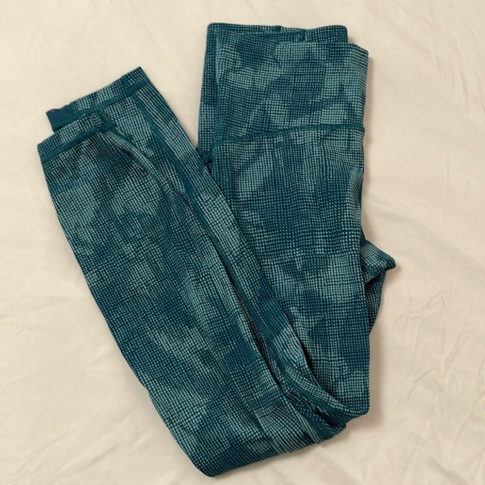 Lululemon train times legging